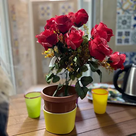 בית הארחה San Nicola & Mini 4*